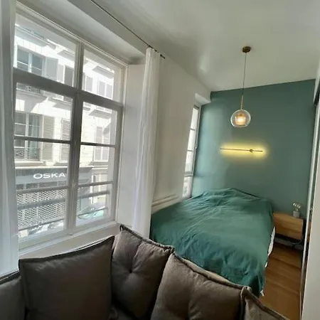 Cozy In Center Parigi
